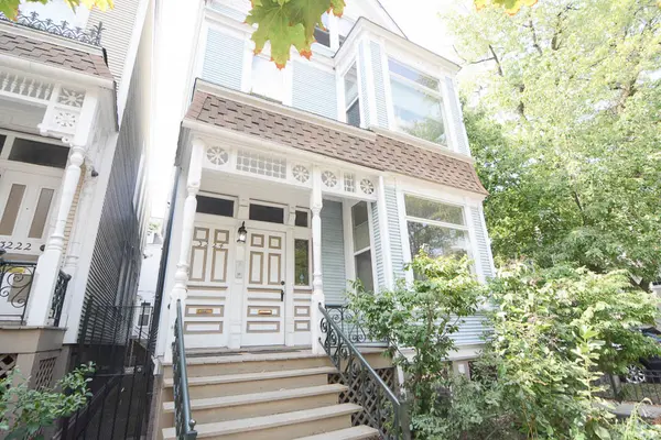 3224 N RACINE AVE #1, Chicago, IL 60657