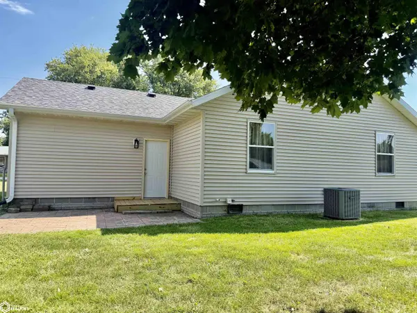 341 S Walnut ST, Fremont, IA 52561