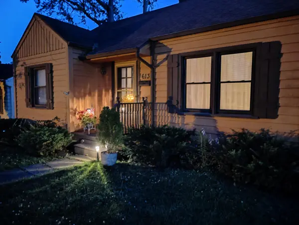 613 Madison ST, Valparaiso, IN 46385