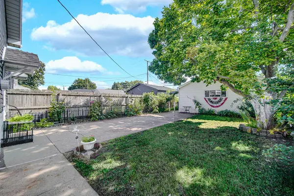 4241 Hohman AVE, Hammond, IN 46327