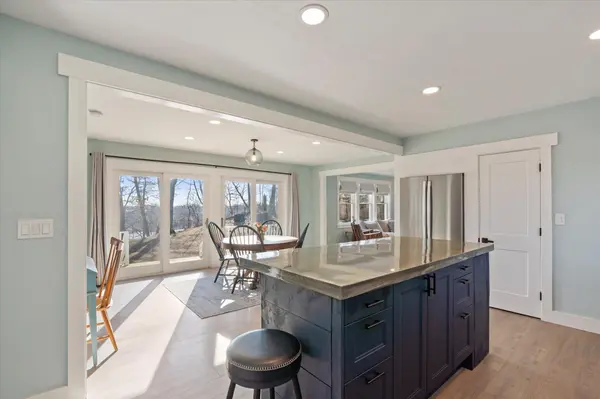 31528 Lakeview DR, Cushing, MN 56443