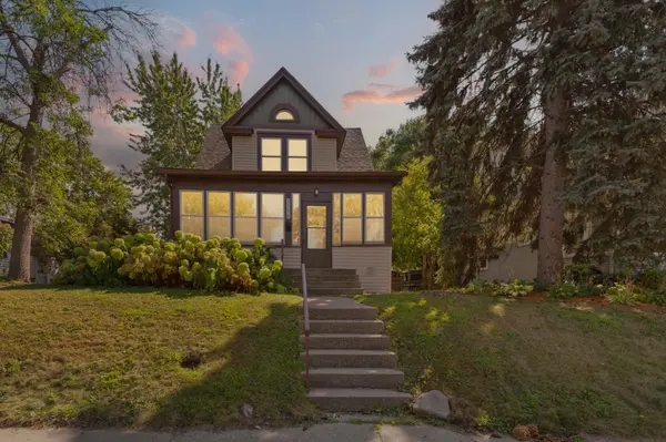 1716 Iglehart AVE, Saint Paul, MN 55104