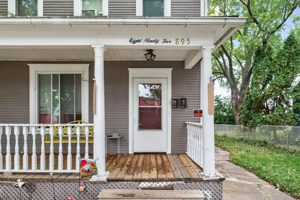 895 Rose AVE E, Saint Paul, MN 55106