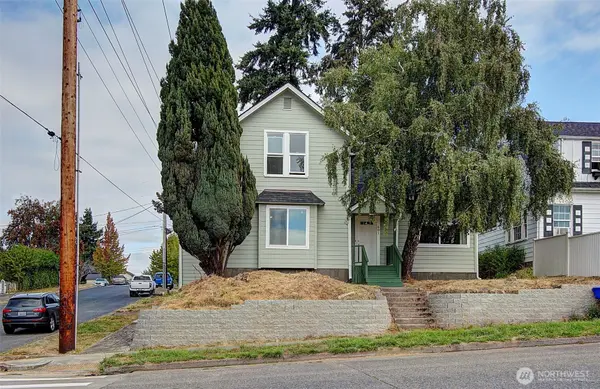 601 Cowlitz WAY, Kelso, WA 98626