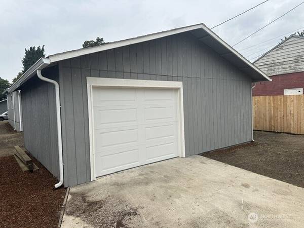 264 19th AVE, Longview, WA 98632