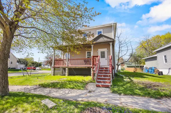 303 CONGRESS ST, Oconto, WI 54153