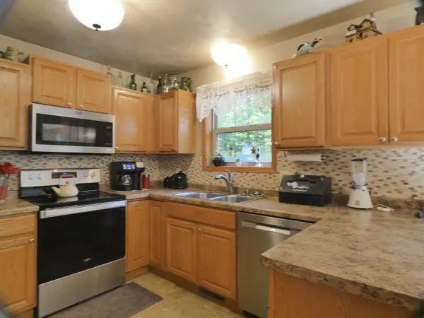 1333 KLOPPMAN ST, Crivitz, WI 54114