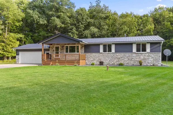 W1855 KRAUSE RD, Marinette, WI 54143