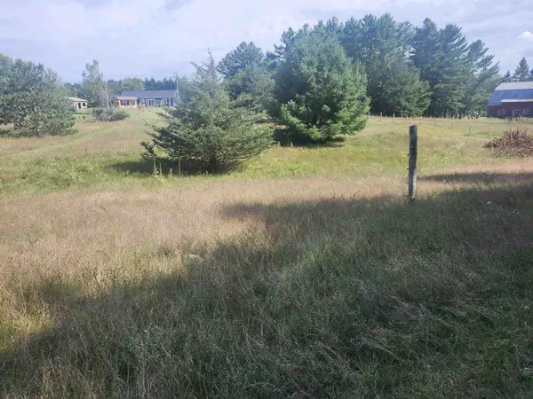 SKYVIEW #3, Waupaca, WI 54981