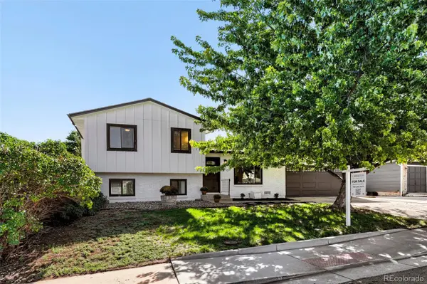 4702 S Dudley ST, Littleton, CO 80123