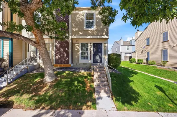 1661 S Idalia CIR #A, Aurora, CO 80017