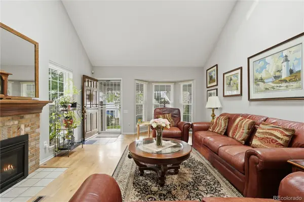 2995 W Long CT ##C, Littleton, CO 80120