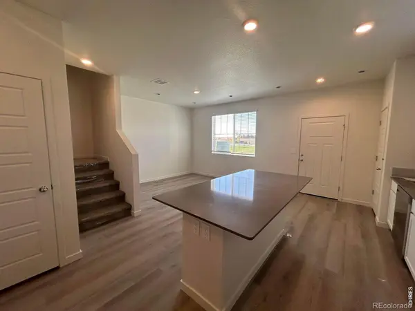 458 Condor WAY, Johnstown, CO 80534