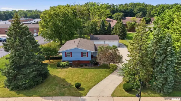 1428 W NORTHMOOR RD, Peoria, IL 61614