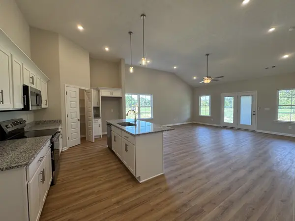 92 Laurel View St, Manchester, TN 37355