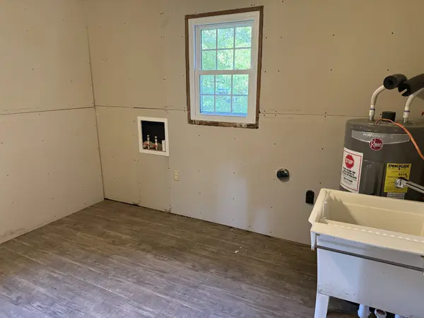 220 Kenneth St, Athens, TN 37303