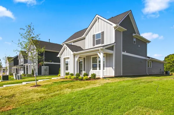 762 Caddy Xing, Columbia, TN 38401