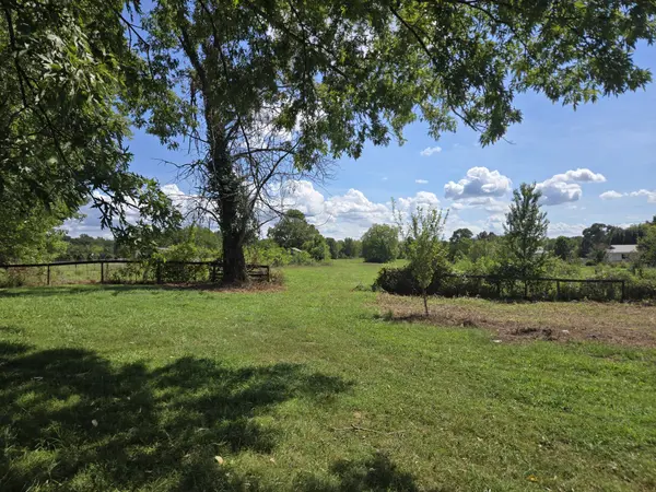 8473 Taliaferro Rd, Eagleville, TN 37060