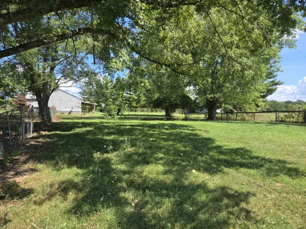 8473 Taliaferro Rd, Eagleville, TN 37060