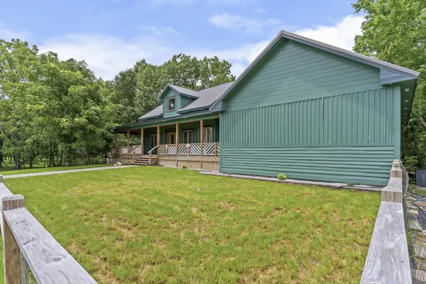 4978 S 11th RD, Aldrich, MO 65601