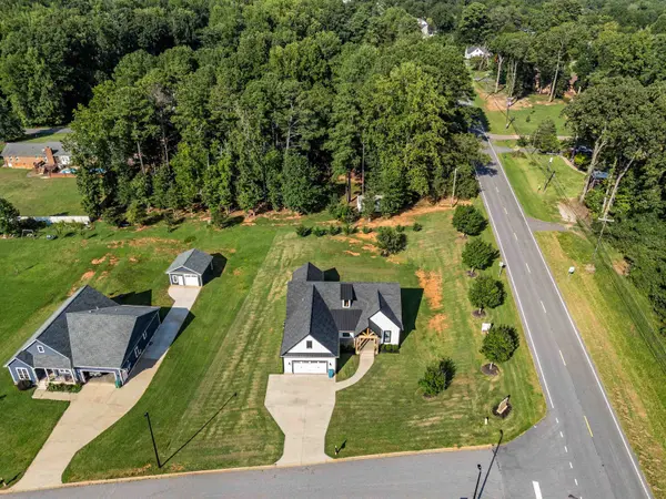 102 Mason Rd, Gaffney, SC 29340