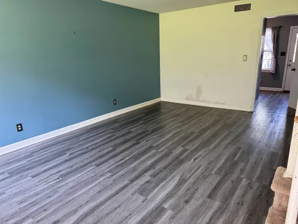 1440 Dover RD, Spartanburg, SC 29301