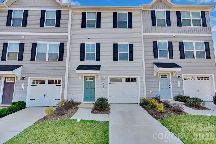 4008 Haldane ST, Charlotte, NC 28214