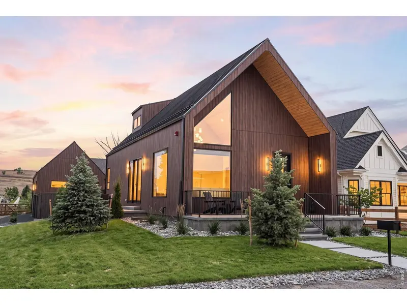 102 W William, Superior, CO 80027