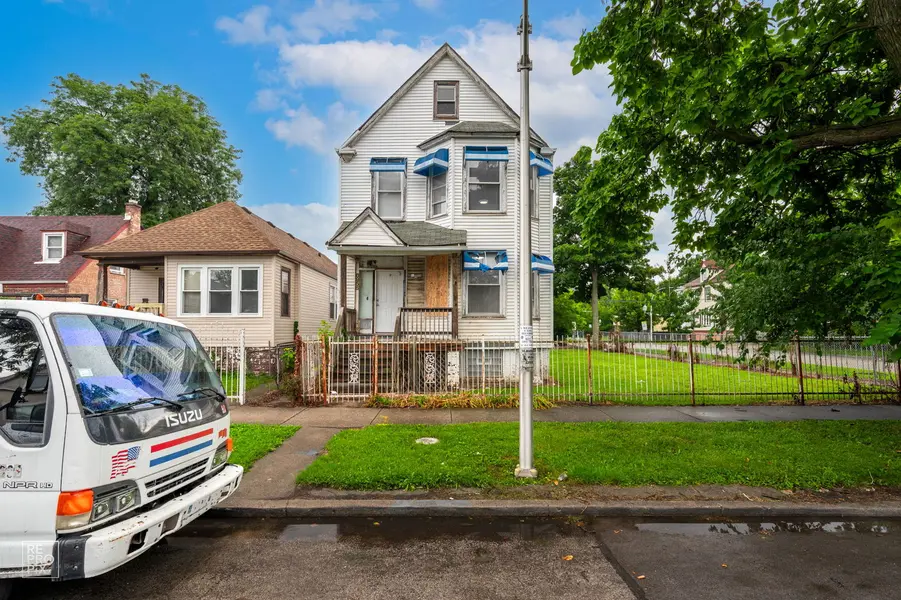 6955 S Honore ST, Chicago, IL 60636