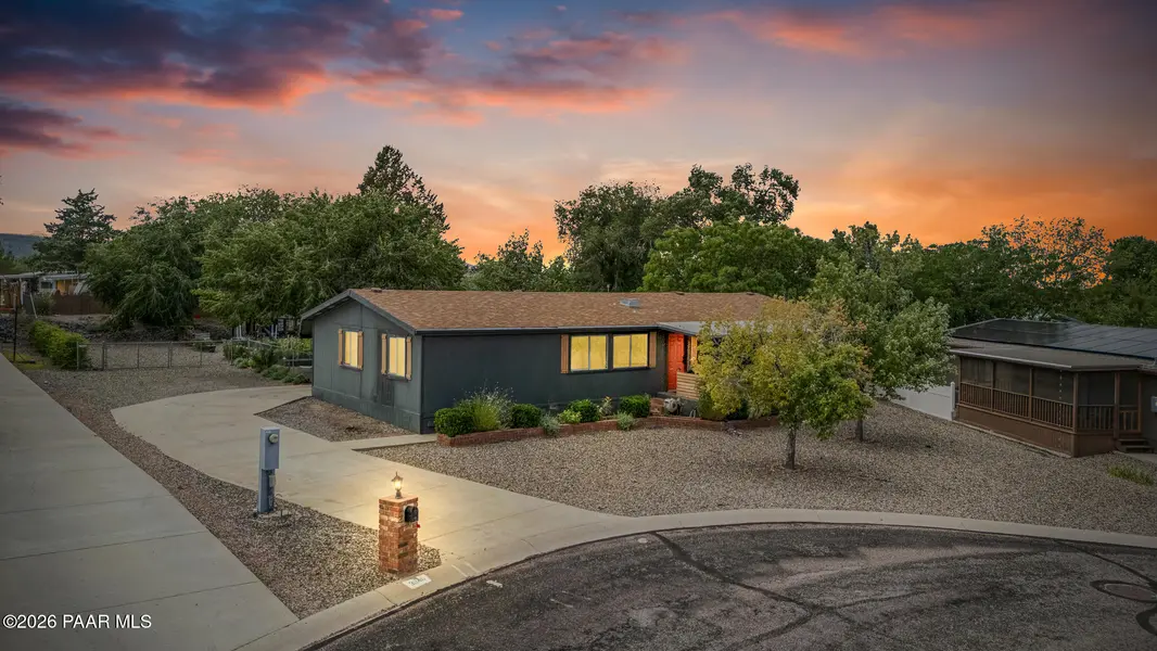 3040 Windsor DR, Prescott, AZ 86301