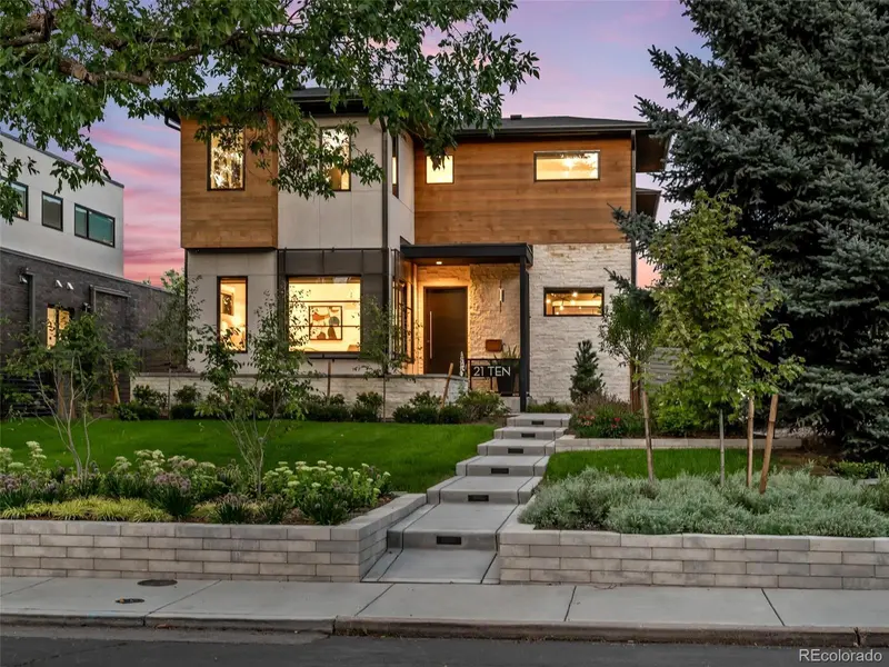 2110 S Cook ST, Denver, CO 80210