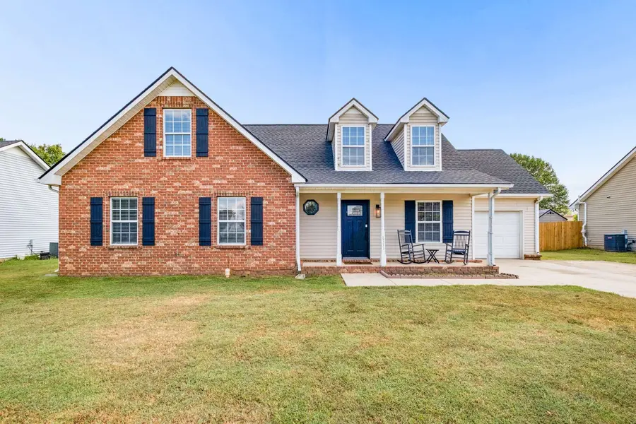 1711 Locerbie Dr, Murfreesboro, TN 37128