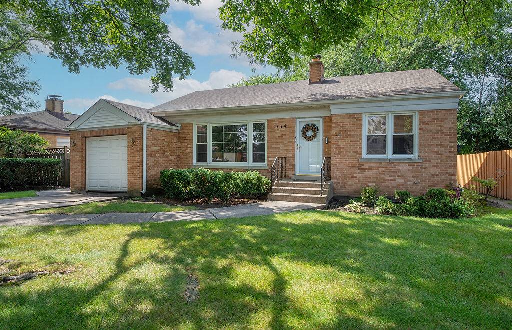 334 Spruce ST, Glenview, IL 60025