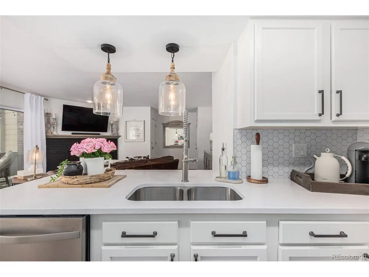 749 Canyon, Castle Rock, CO 80104