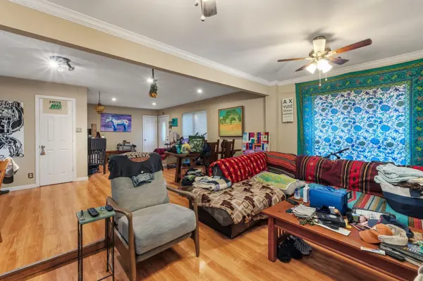 1600 Grayford DR, Austin, TX 78704