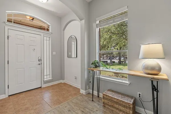 10336 Channel Island DR, Austin, TX 78747