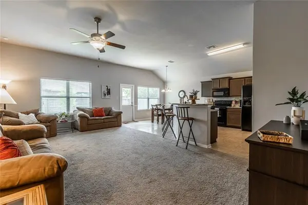 8125 Bridgepointe DR, Temple, TX 76502