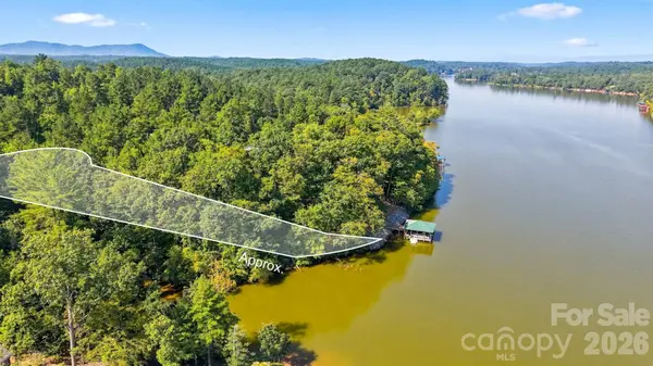 2240 Island View LN NE #7, Connelly Springs, NC 28612