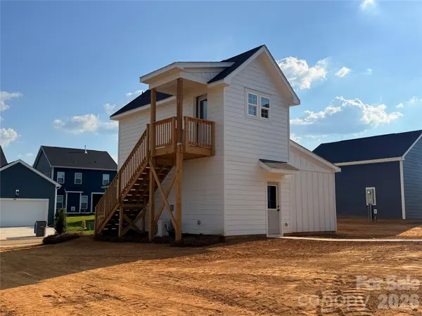 6101 Daisy Dale DR, Pineville, NC 28134