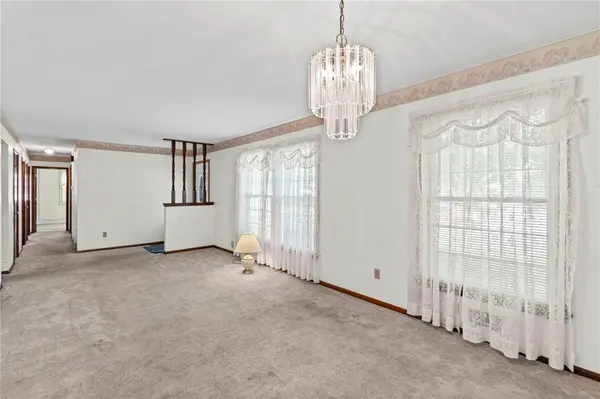 6610 N Montgall AVE, Kansas City, MO 64119