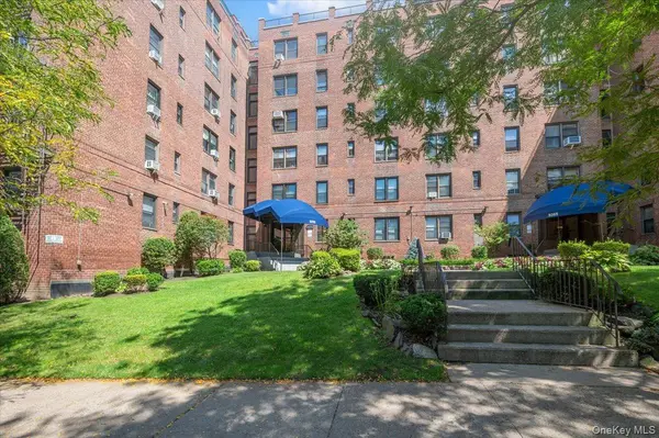 9255 Shore RD #3C, Brooklyn, NY 11209