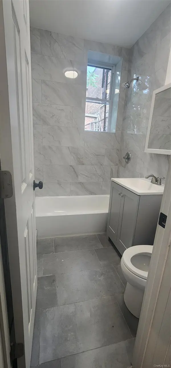10647 Sutphin BLVD #1R, Jamaica, NY 11435
