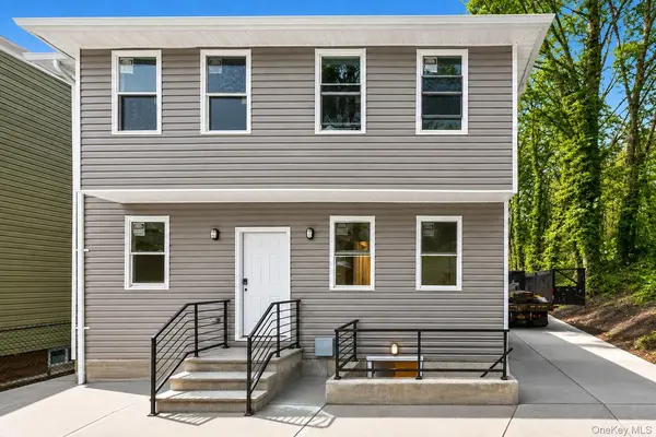100-03 90 AVE, Richmond Hill, NY 11418