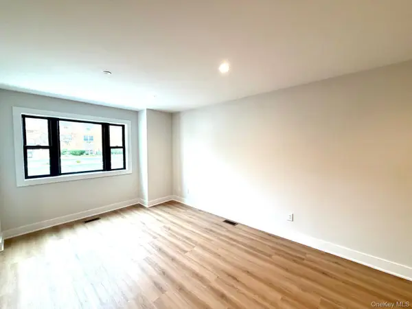 161 Union AVE #5, Lynbrook, NY 11563