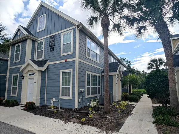 5641 BIDWELL Pkwy #202, Sarasota, FL 34233