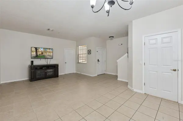2820 OAKWATER DR, Kissimmee, FL 34747