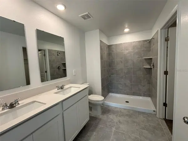 828 DARING DR, Davenport, FL 33837