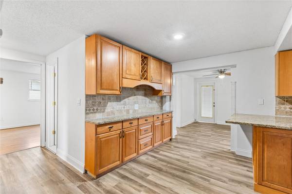 3308 BAINBRIDGE DR, Holiday, FL, 34691 photo 9