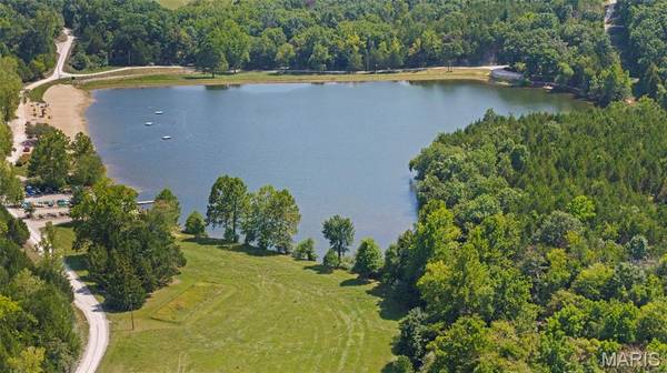 19846 St Moritz, Marthasville, MO 63357