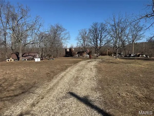 15580 E Highway 32, Boss, MO 65440